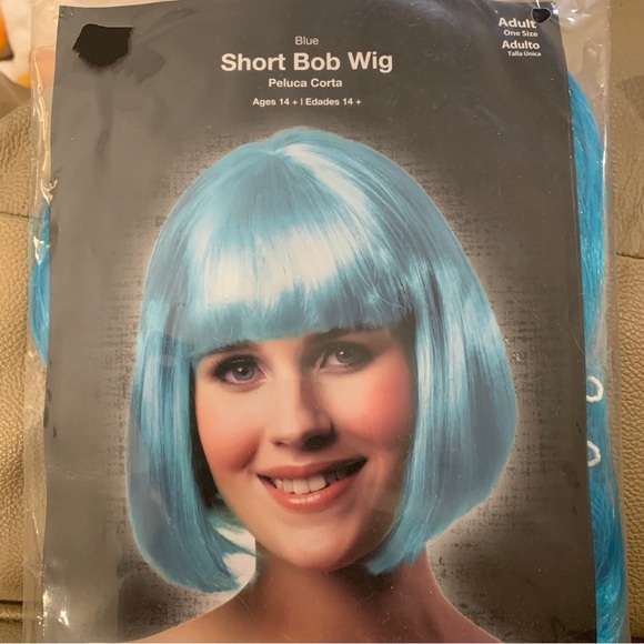 Blue Short Bob Wig - Picture 3 of 7